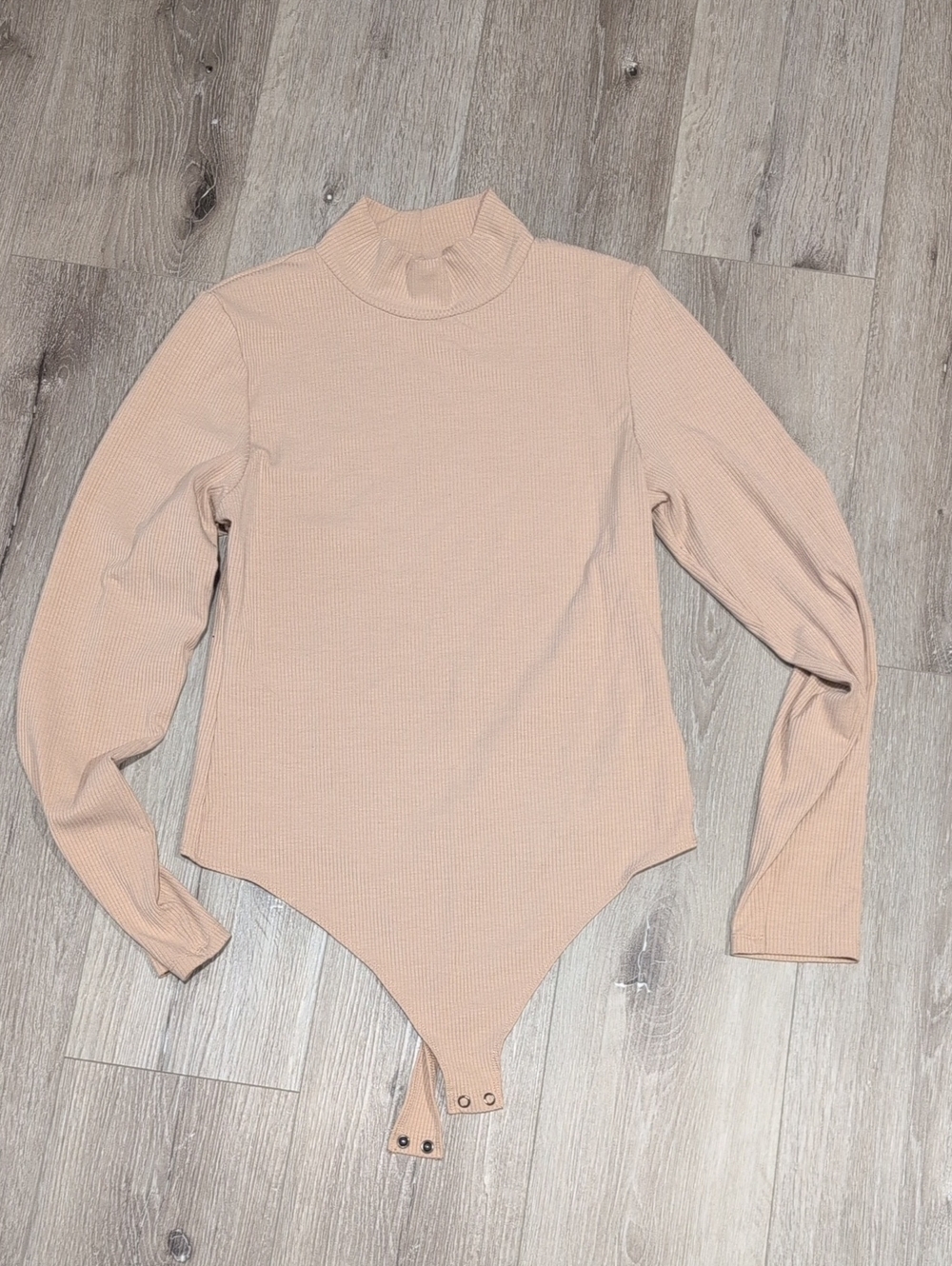 American Eagle Outfitters Long Sleeve Mock Neck Bodysuit - Beige